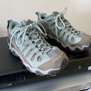 OBOZ waterproof hiking boots